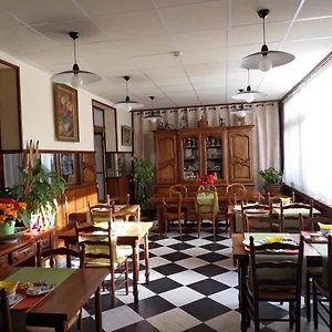 Victoria Hotel